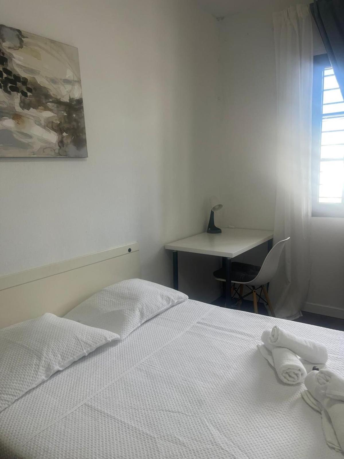 Mediterranean House - Habitaciones Privadas En Casa Compartida Mairena del Aljarafe Zewnętrze zdjęcie